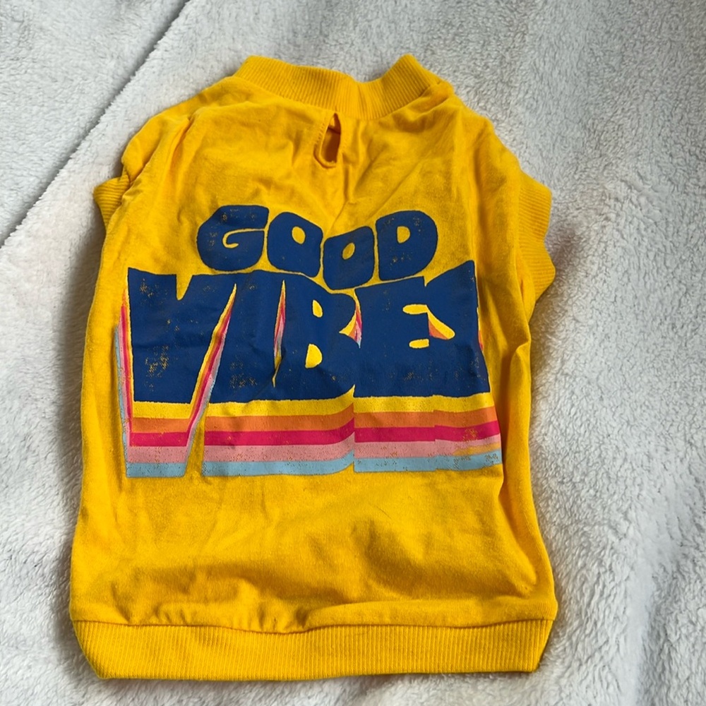 Old Navy Dog Tee, Size Small, Good Vibes